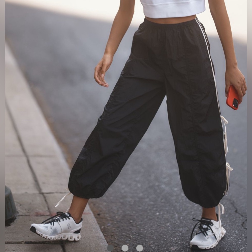 Anthropologie Daily Practice Bowline Parachute Pant size S